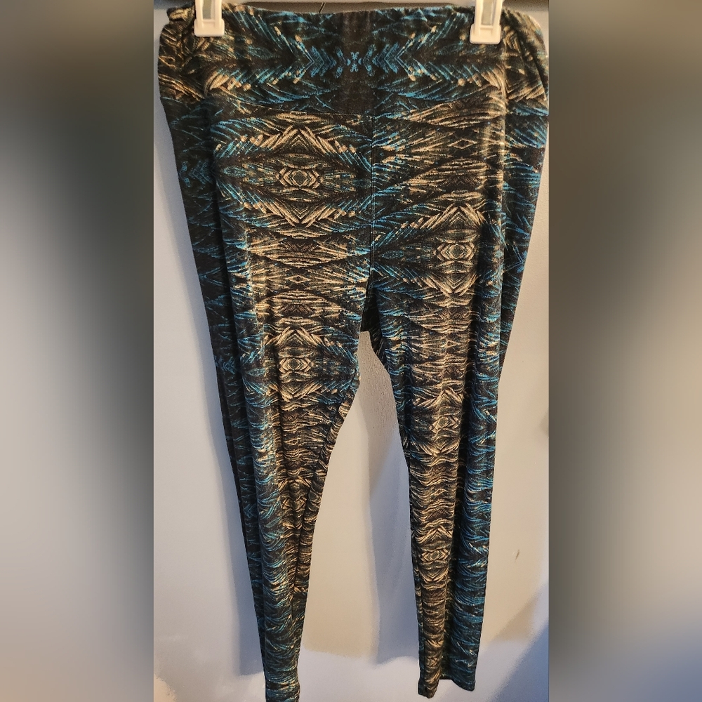 🍉LuLaRoe Blue and Black Patterned Leggings